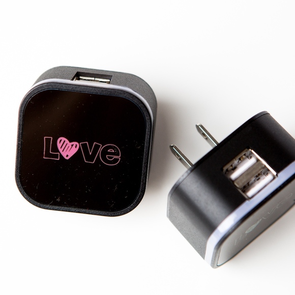 PinkGlitterGirl Accessories - NWT LED iPhone Charger Cube! Glows! LOVE (Pink)